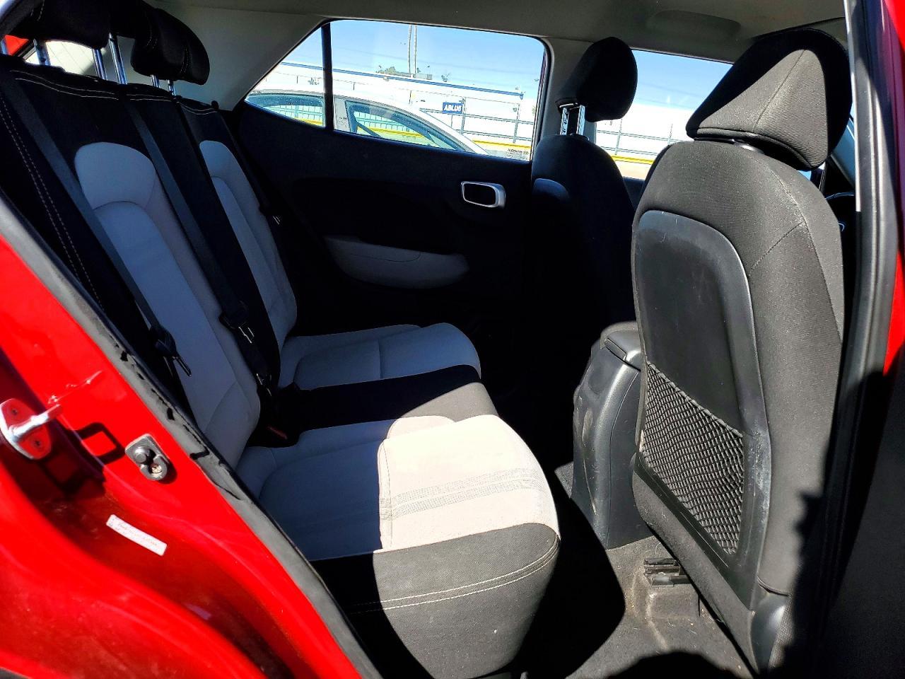 2021 Hyundai Venue Sel - zdjęcie 10