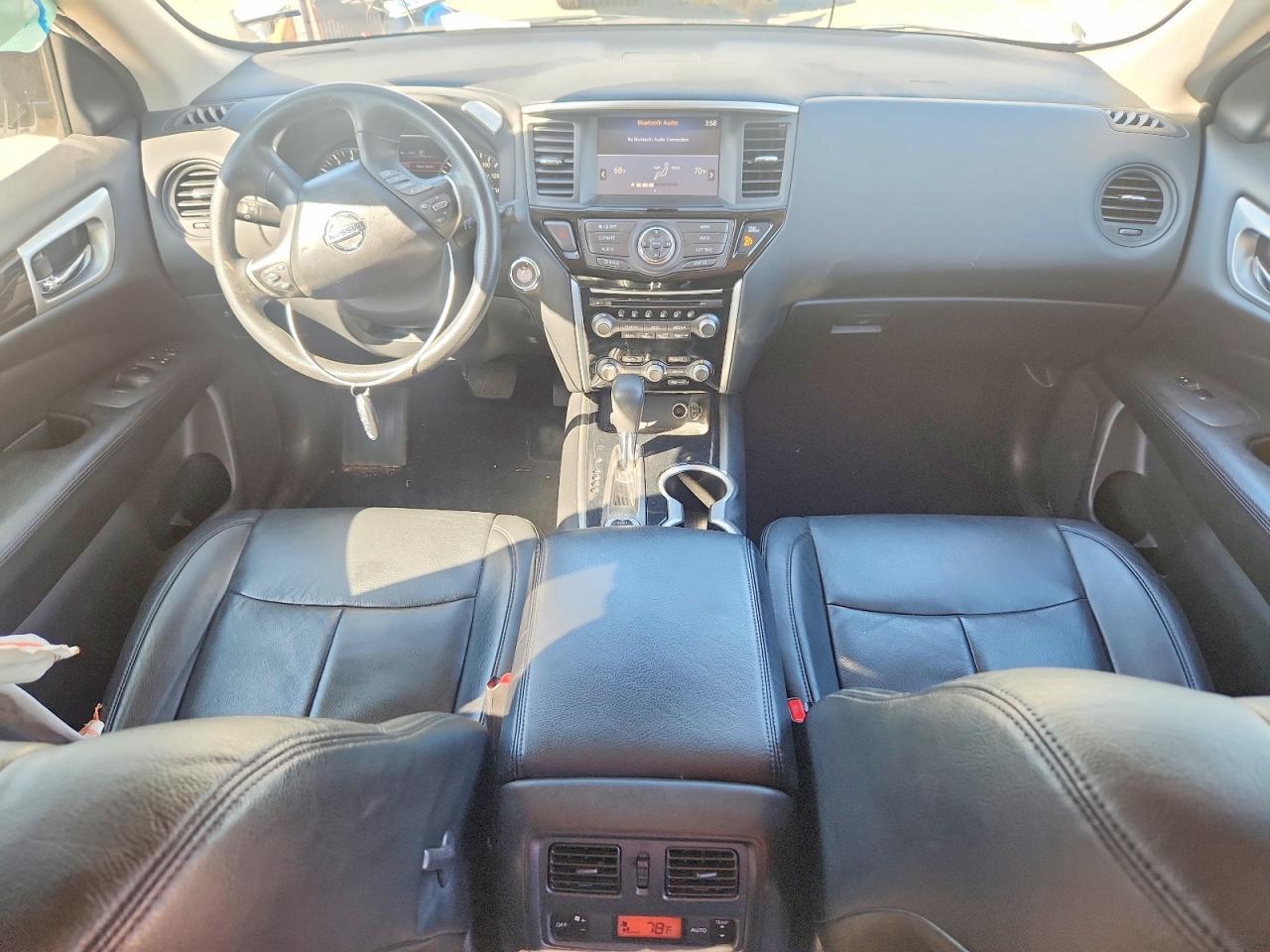 2017 Nissan Pathfinder S - zdjęcie 8