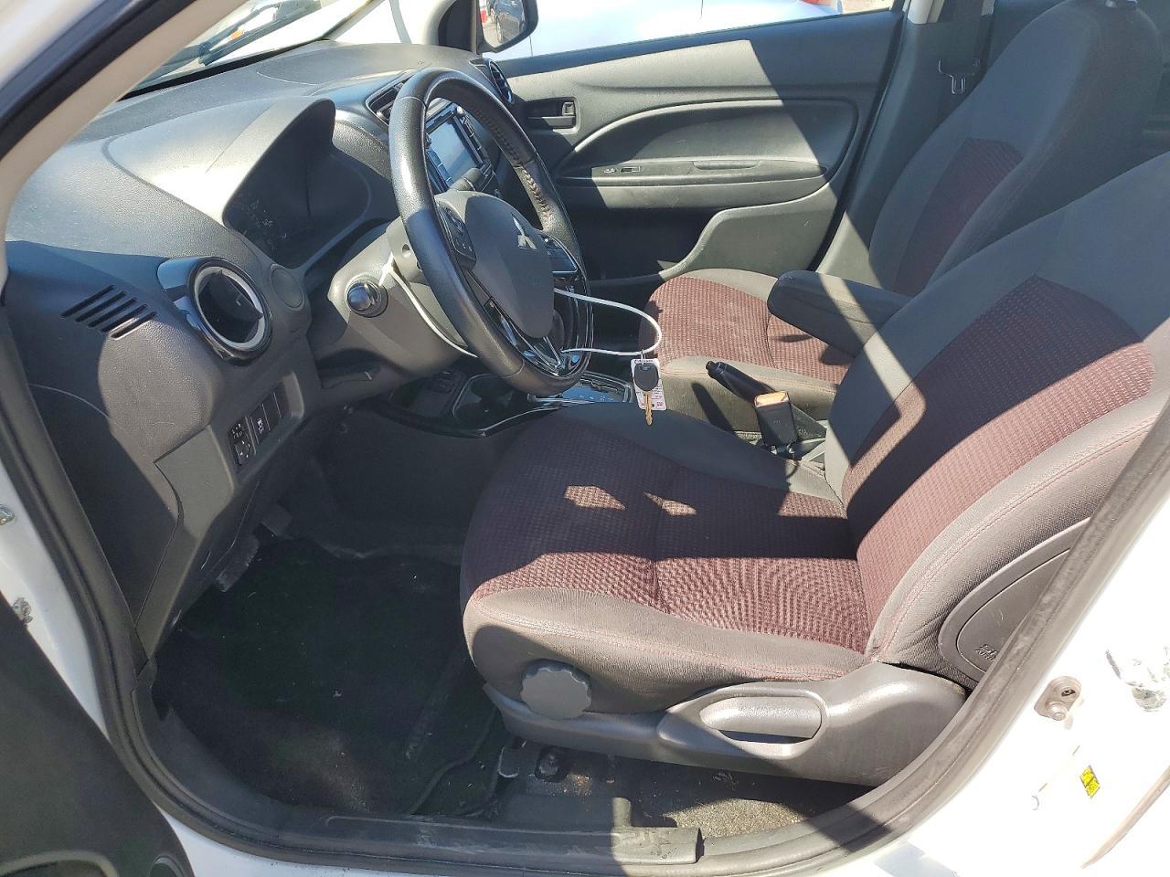 2020 Mitsubishi Mirage - zdjęcie 7