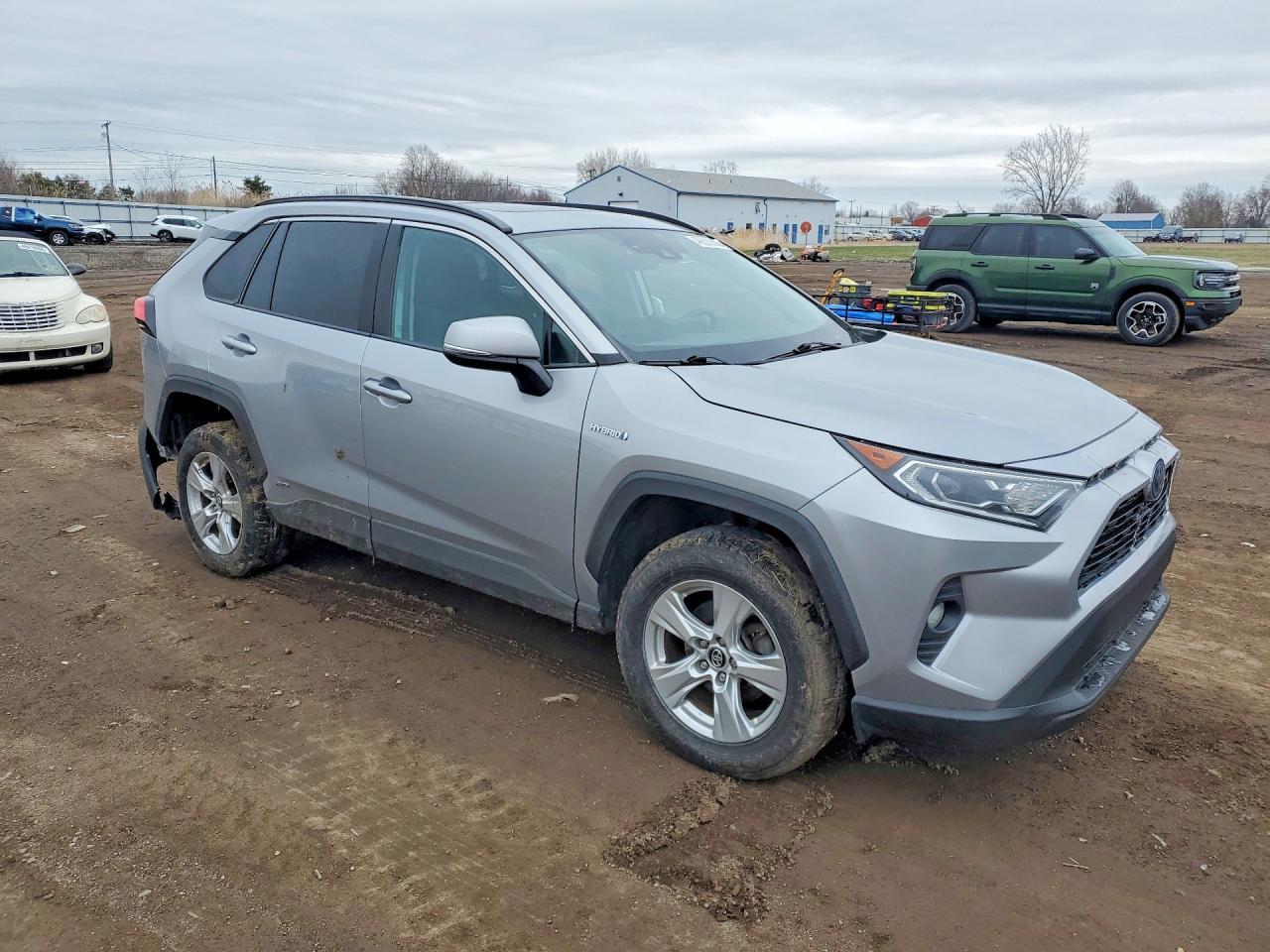 2020 Toyota Rav4 Hybrid Xle - zdjęcie 4