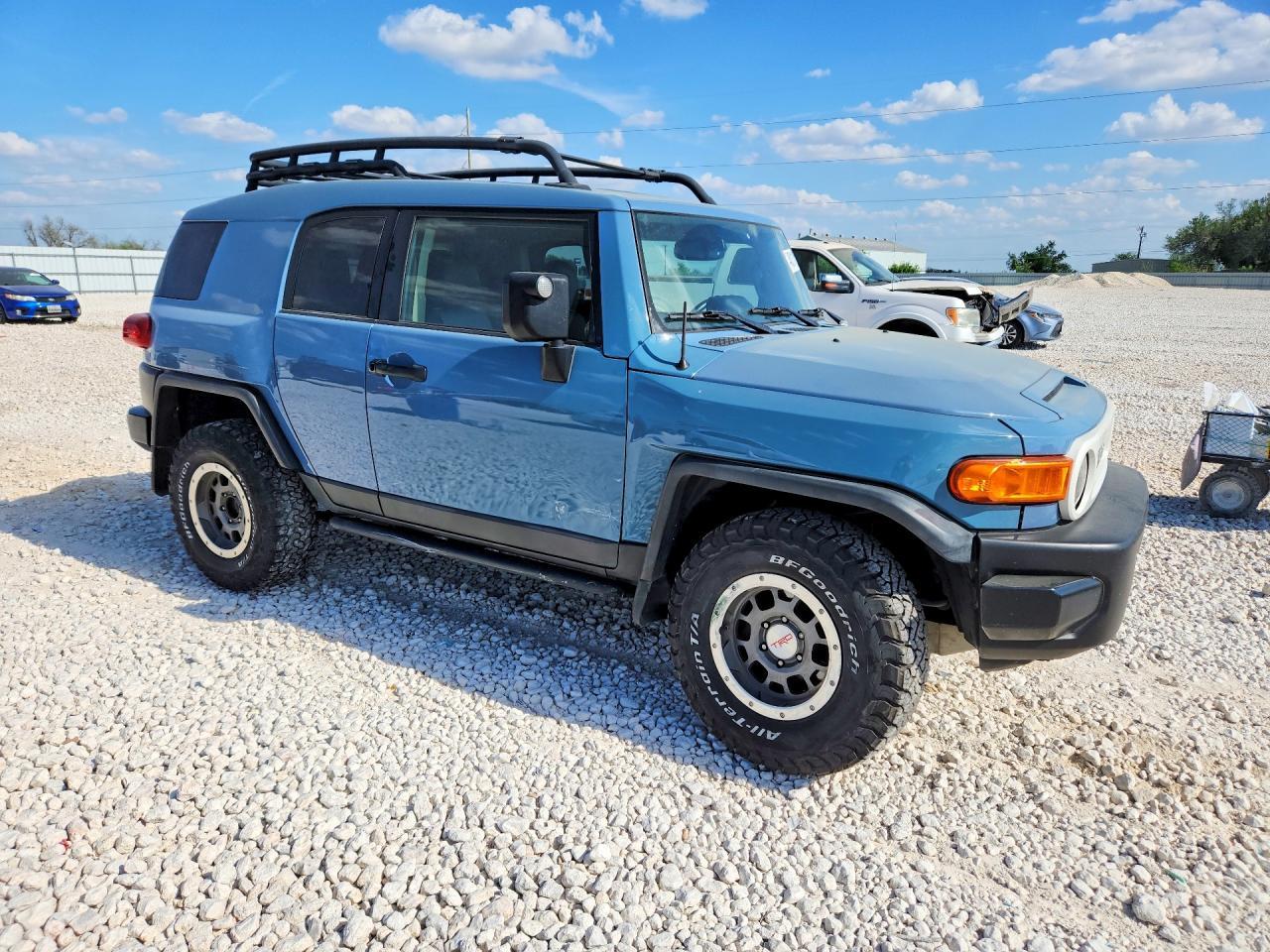 2014 Toyota Fj Cruiser Base - zdjęcie 4