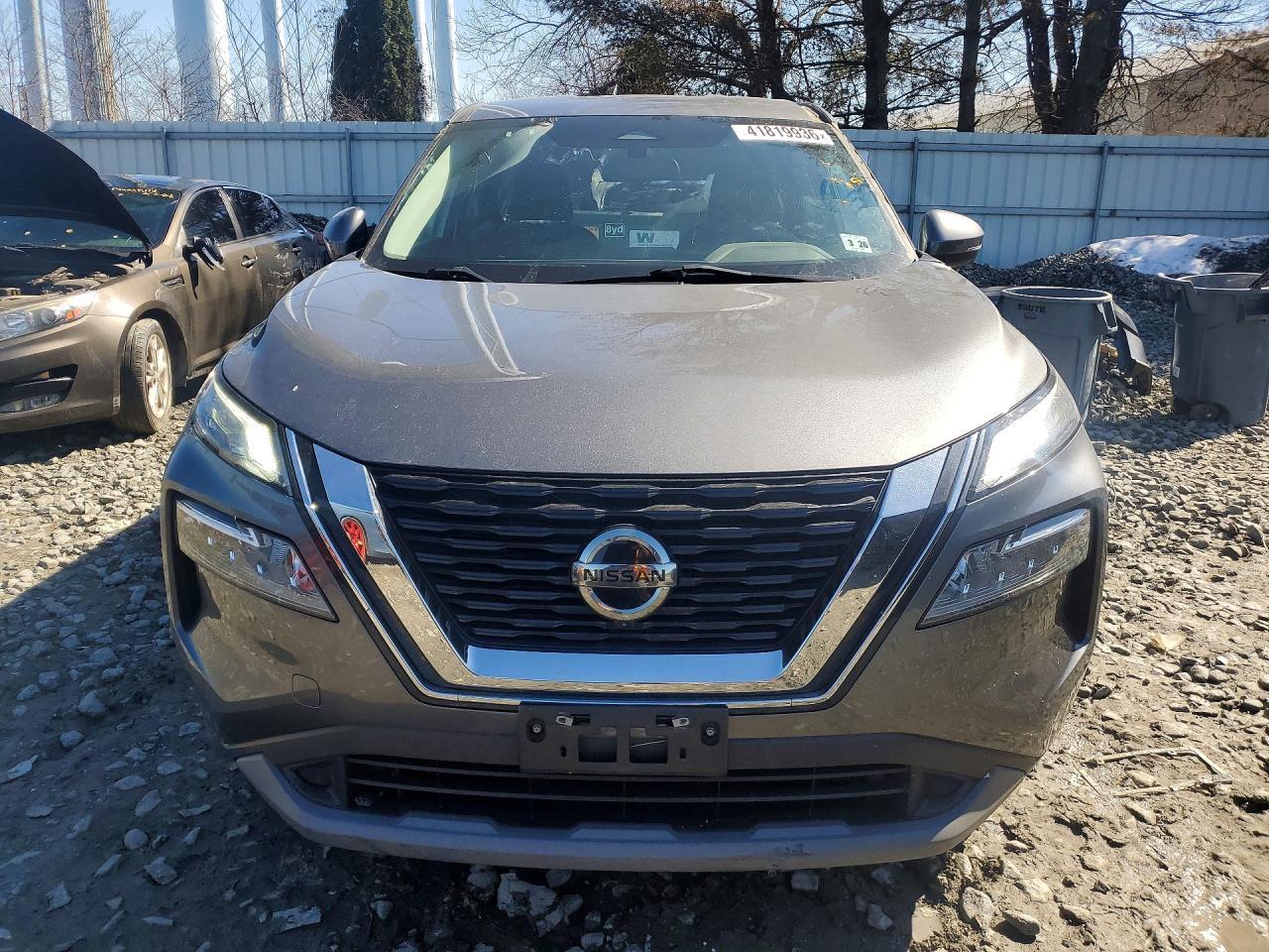 2021 Nissan Rogue Sv - zdjęcie 5