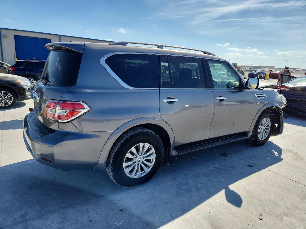 2019 Nissan Armada Sv - zdjęcie 3