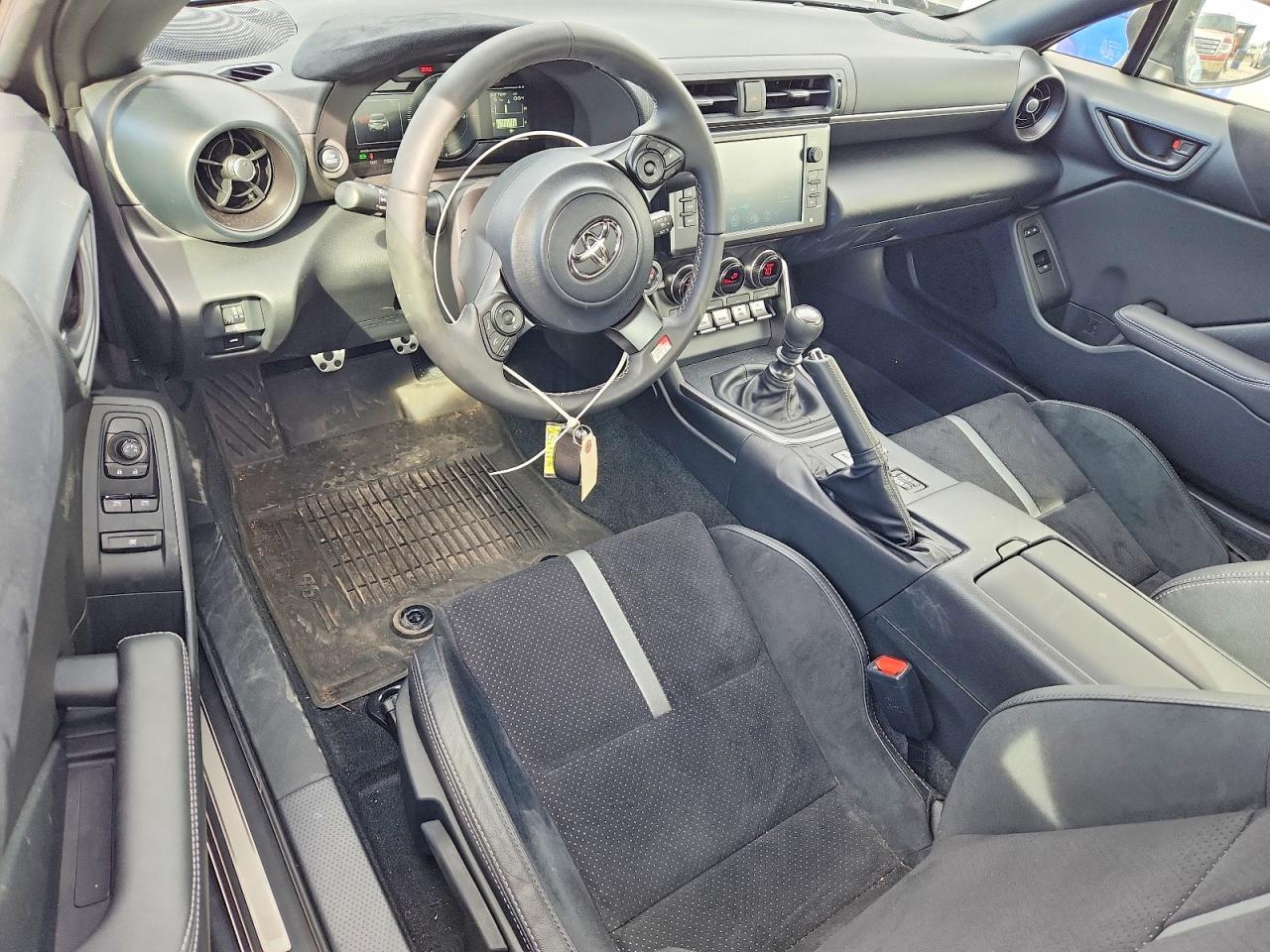 2025 Toyota Gr86 Premium - zdjęcie 8