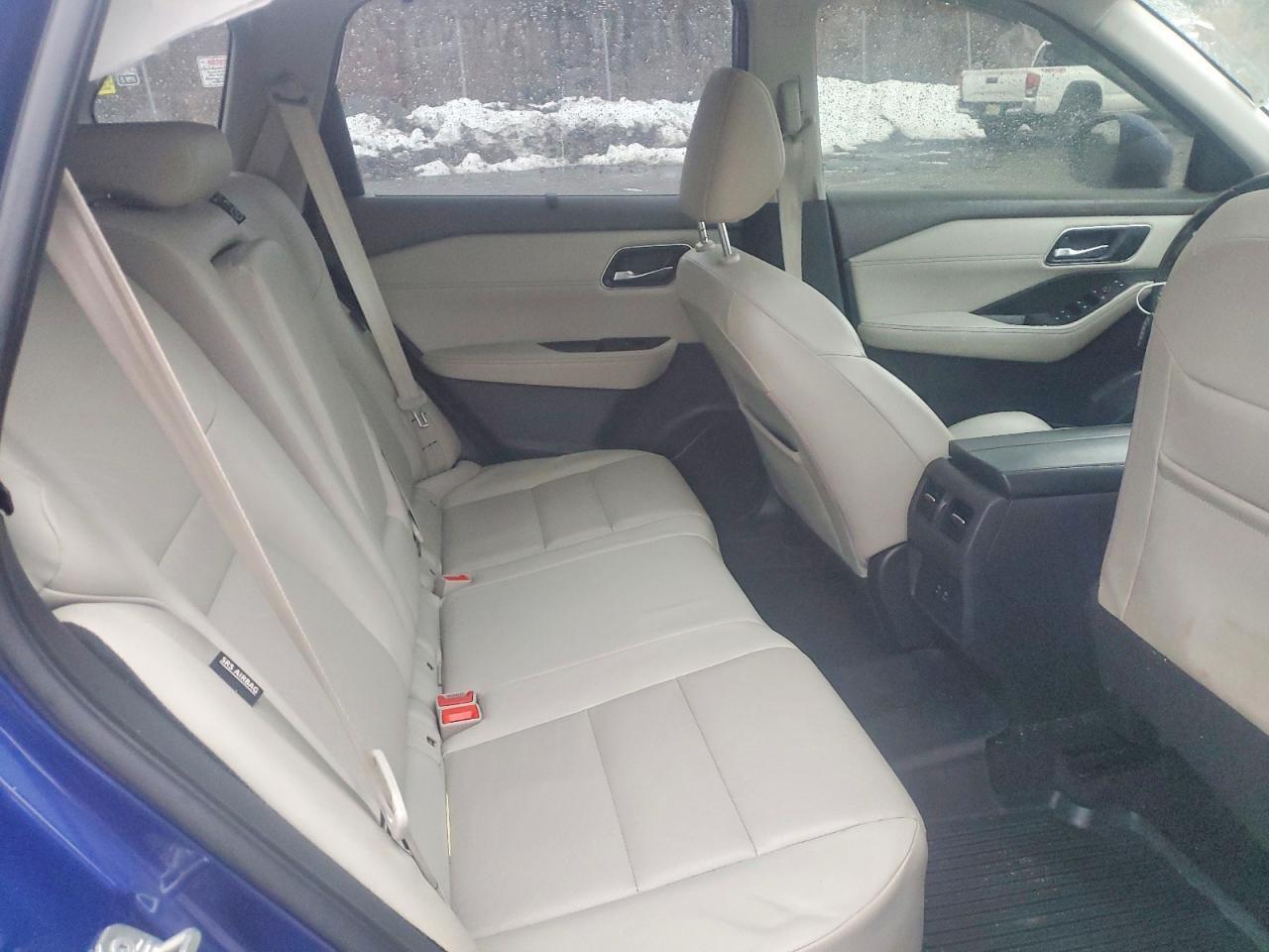 2021 Nissan Rogue Sv - zdjęcie 11