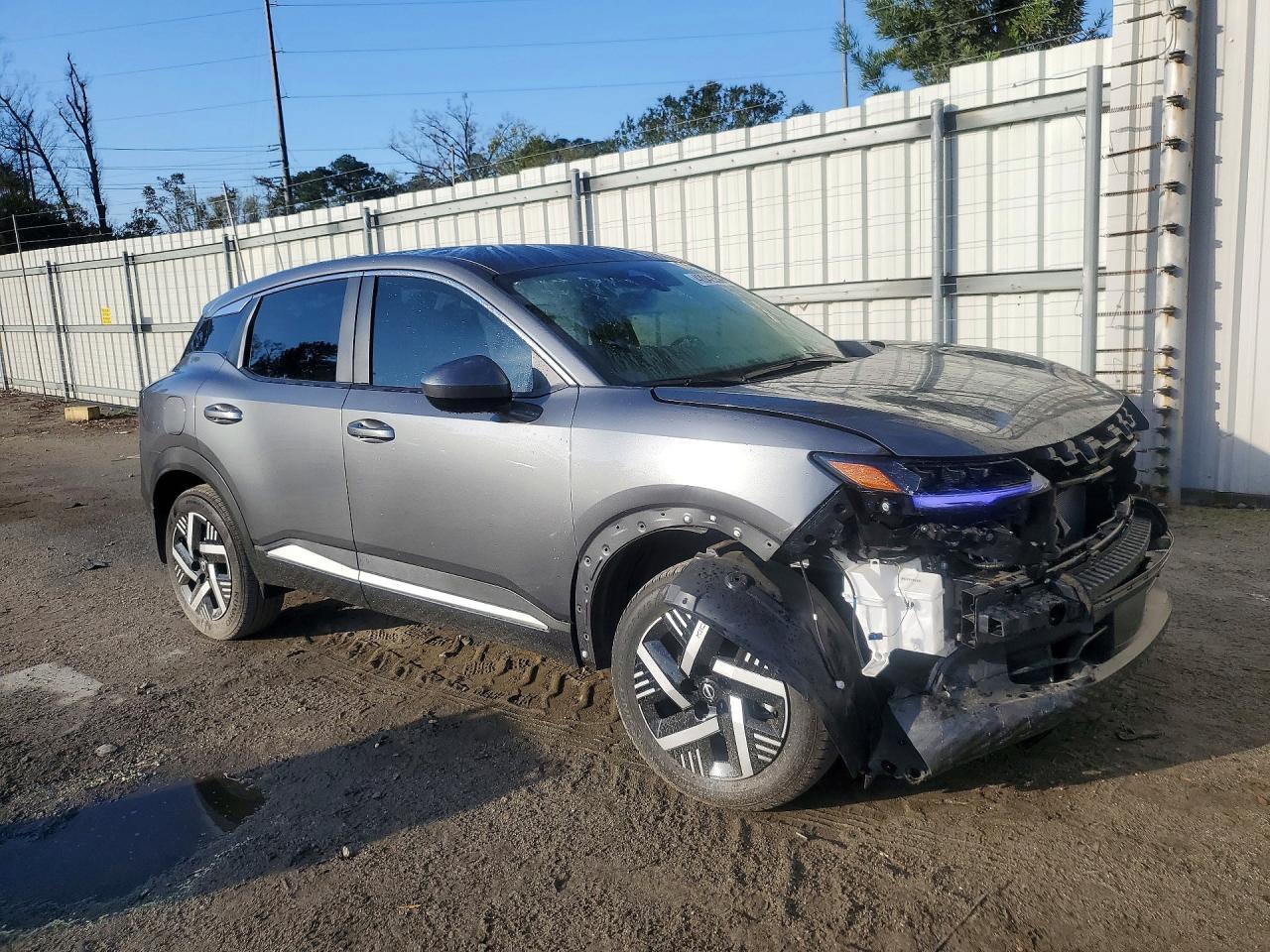 2025 Nissan Kicks Sv - zdjęcie 4
