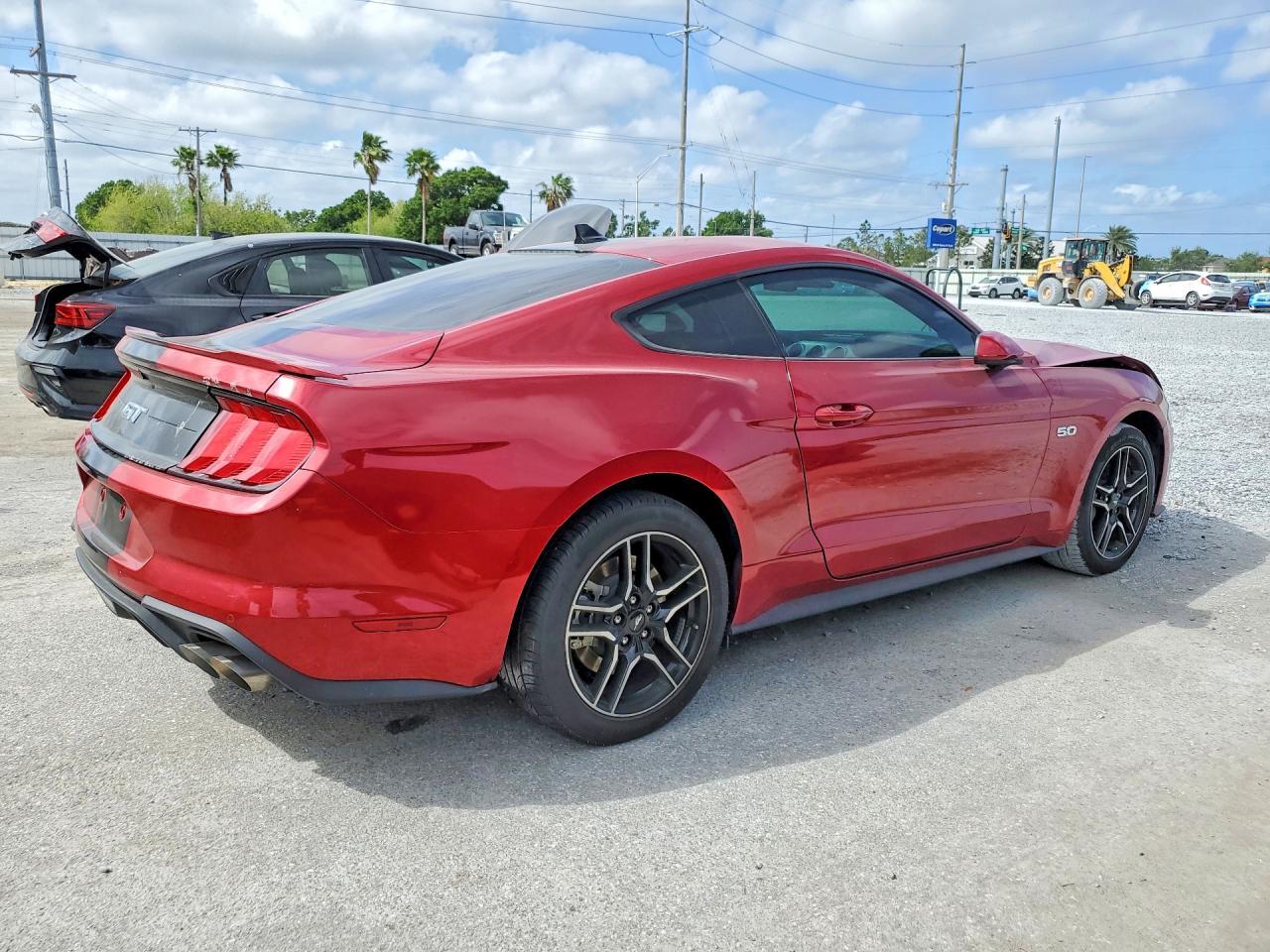 2023 Ford Mustang Gt - zdjęcie 3