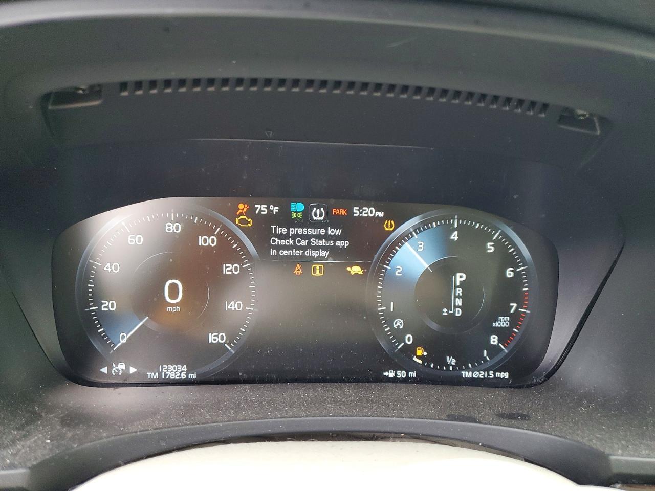 2018 Volvo S90 T5 Momentum - zdjęcie 9