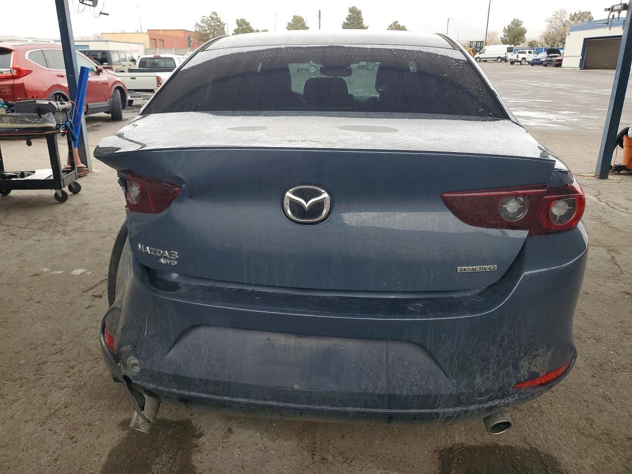 2024 Mazda 3 Preferred - zdjęcie 6