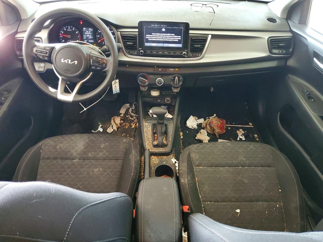 2022 Kia Rio 5-Door S - zdjęcie 8