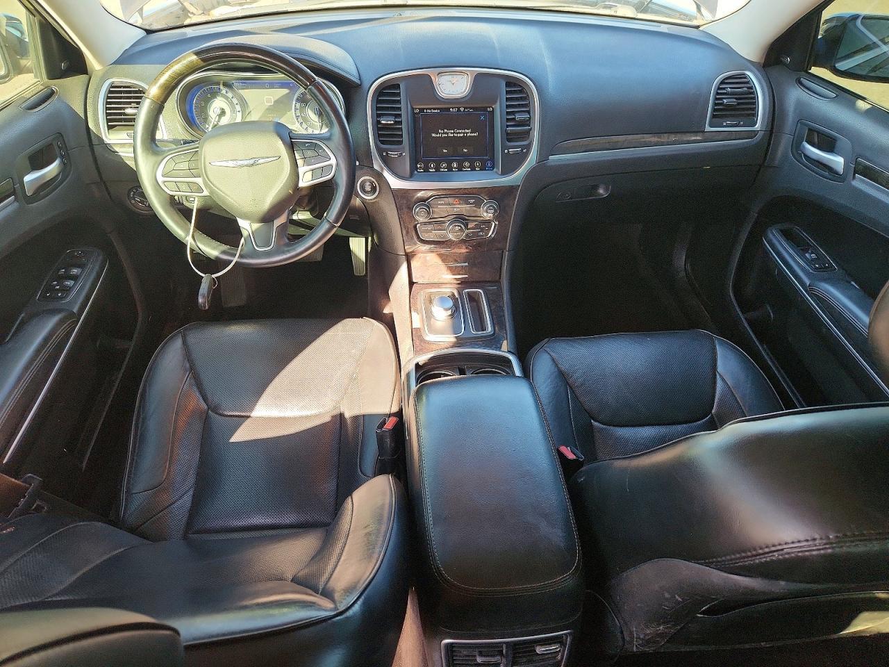 2018 Chrysler 300 Limited - zdjęcie 8