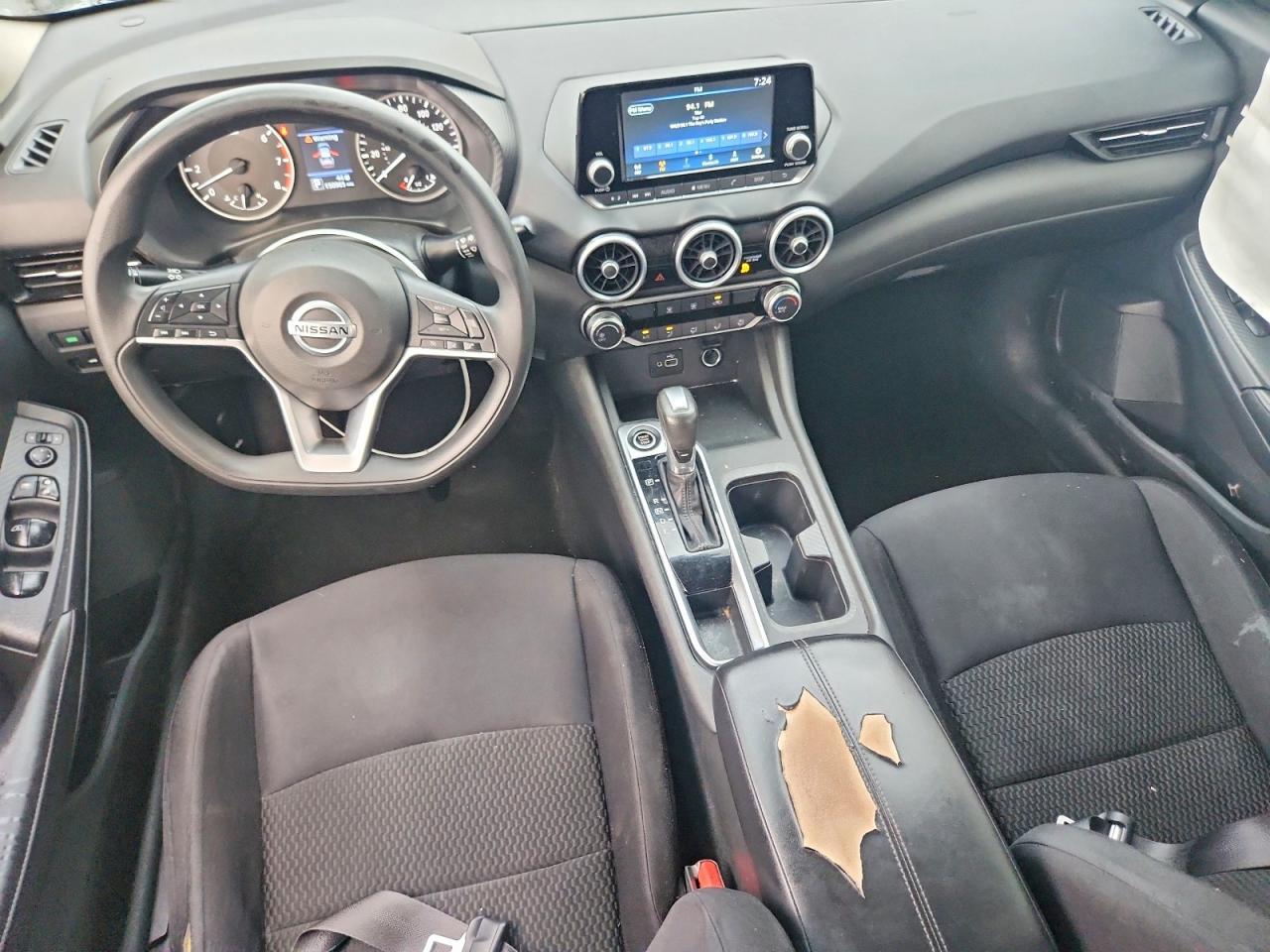 2020 Nissan Sentra S - zdjęcie 8