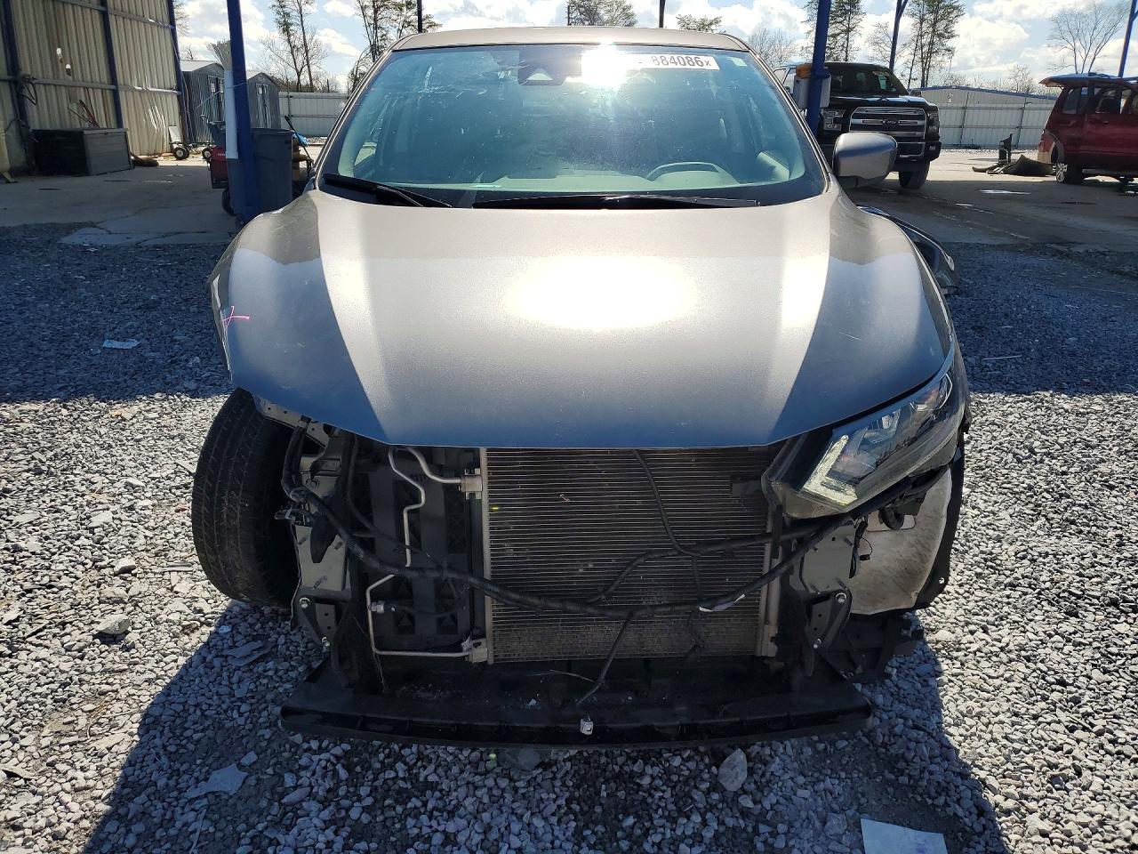 2020 Nissan Rogue Sport S - zdjęcie 5