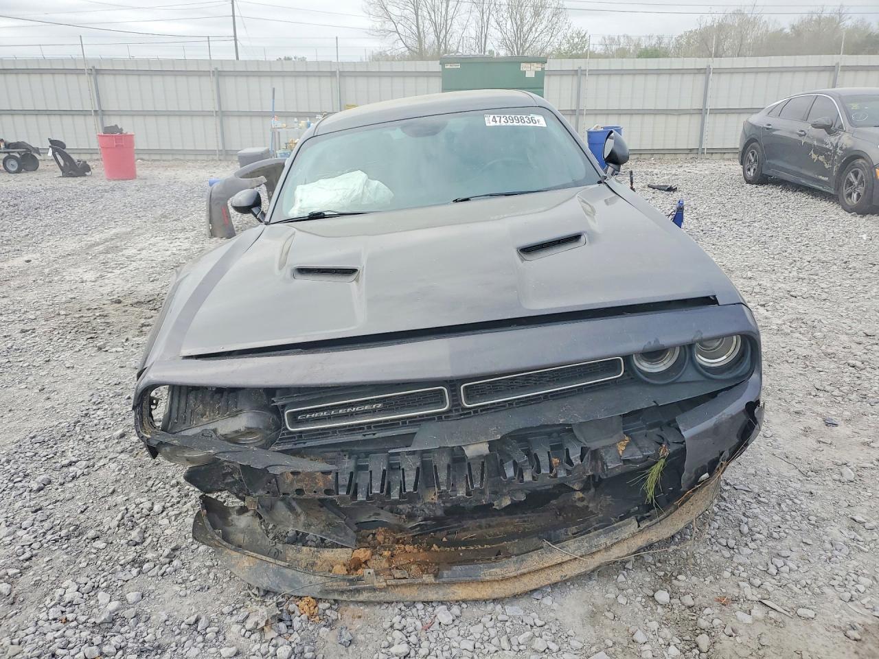 2020 Dodge Challenger Sxt - zdjęcie 5