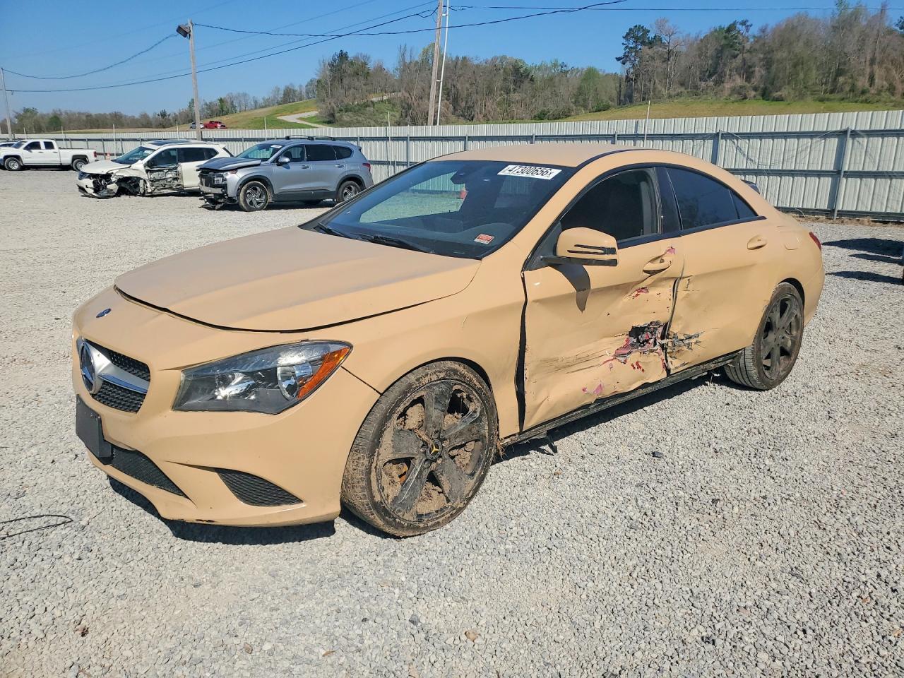 2016 Mercedes-Benz Cla 250 - zdjęcie główne