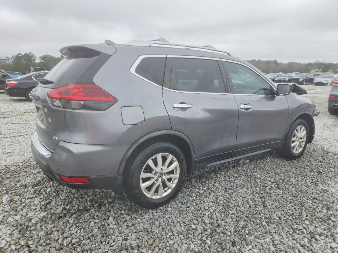2019 Nissan Rogue Sv - zdjęcie 3