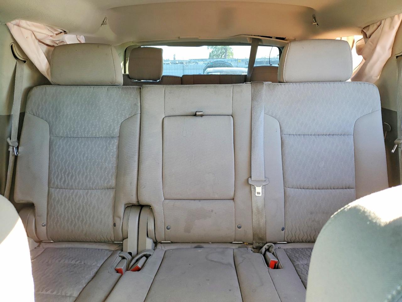 2015 Chevrolet Tahoe C1500 Ls - zdjęcie 10