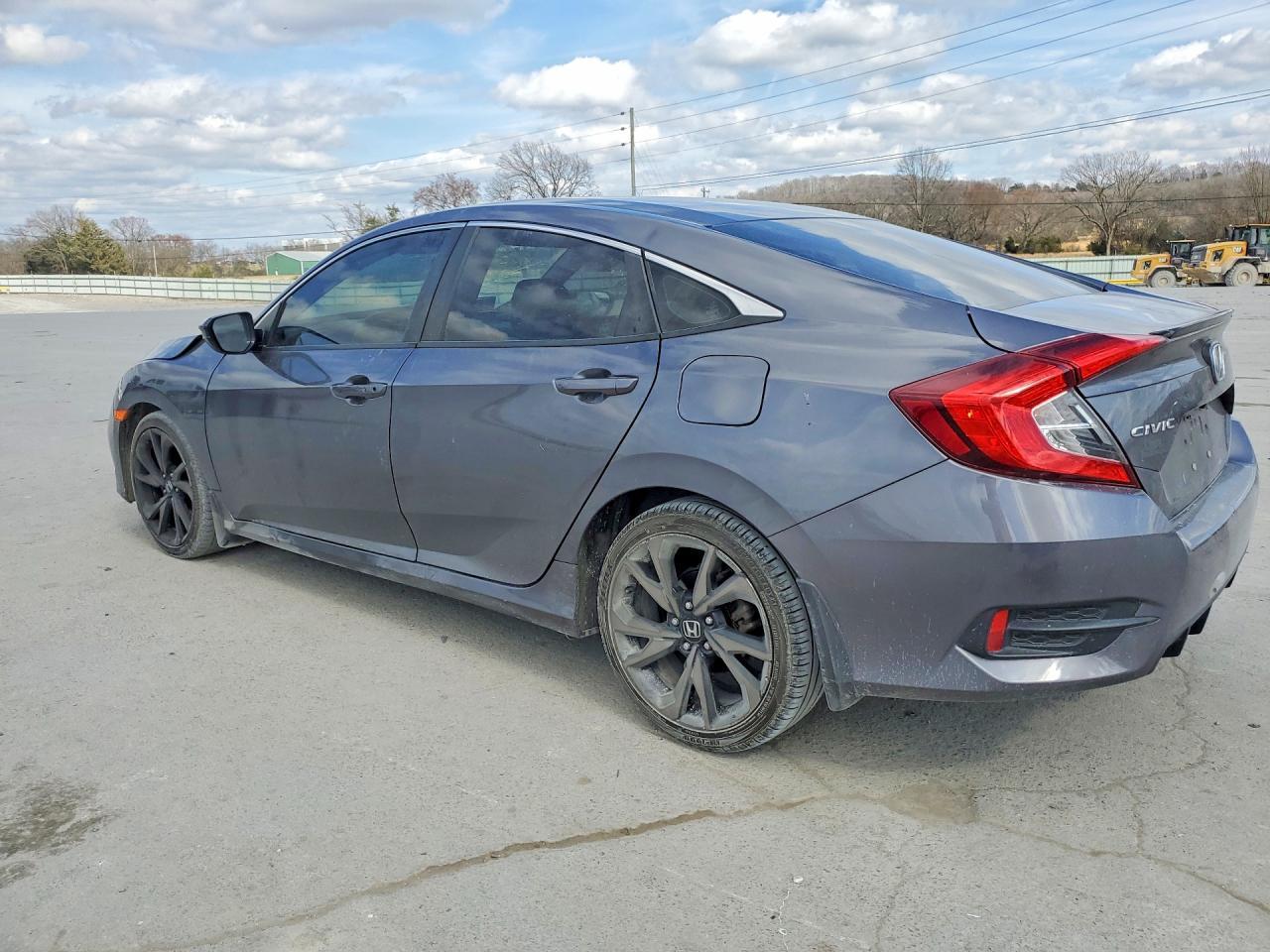 2019 Honda Civic Sport - zdjęcie 2