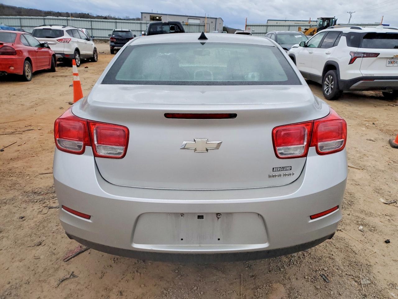 2013 Chevrolet Malibu Ls - zdjęcie 6