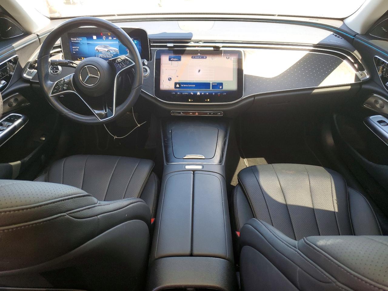 2024 Mercedes-Benz E 350 4Matic - zdjęcie 8