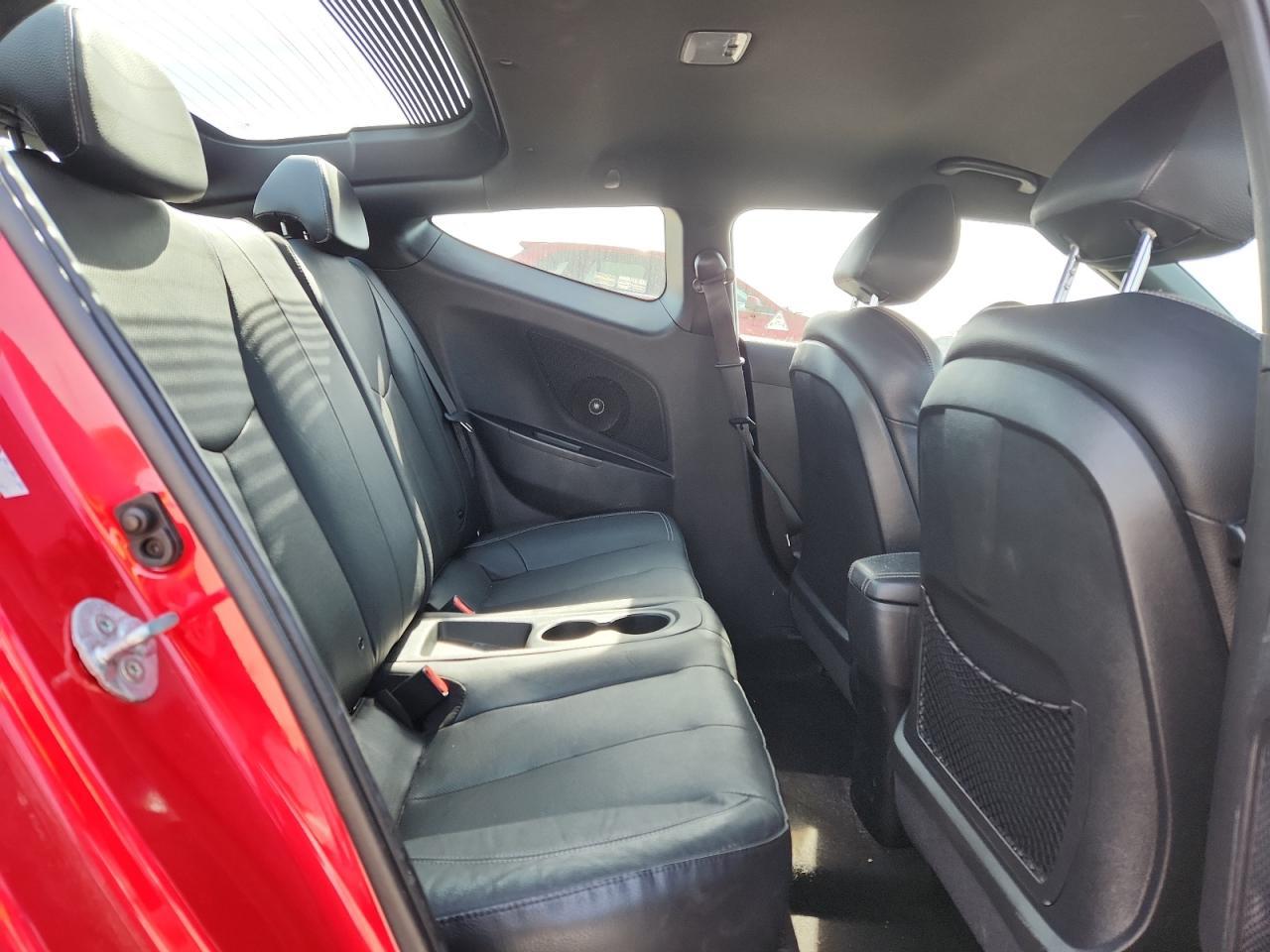 2016 Hyundai Veloster Turbo - zdjęcie 10