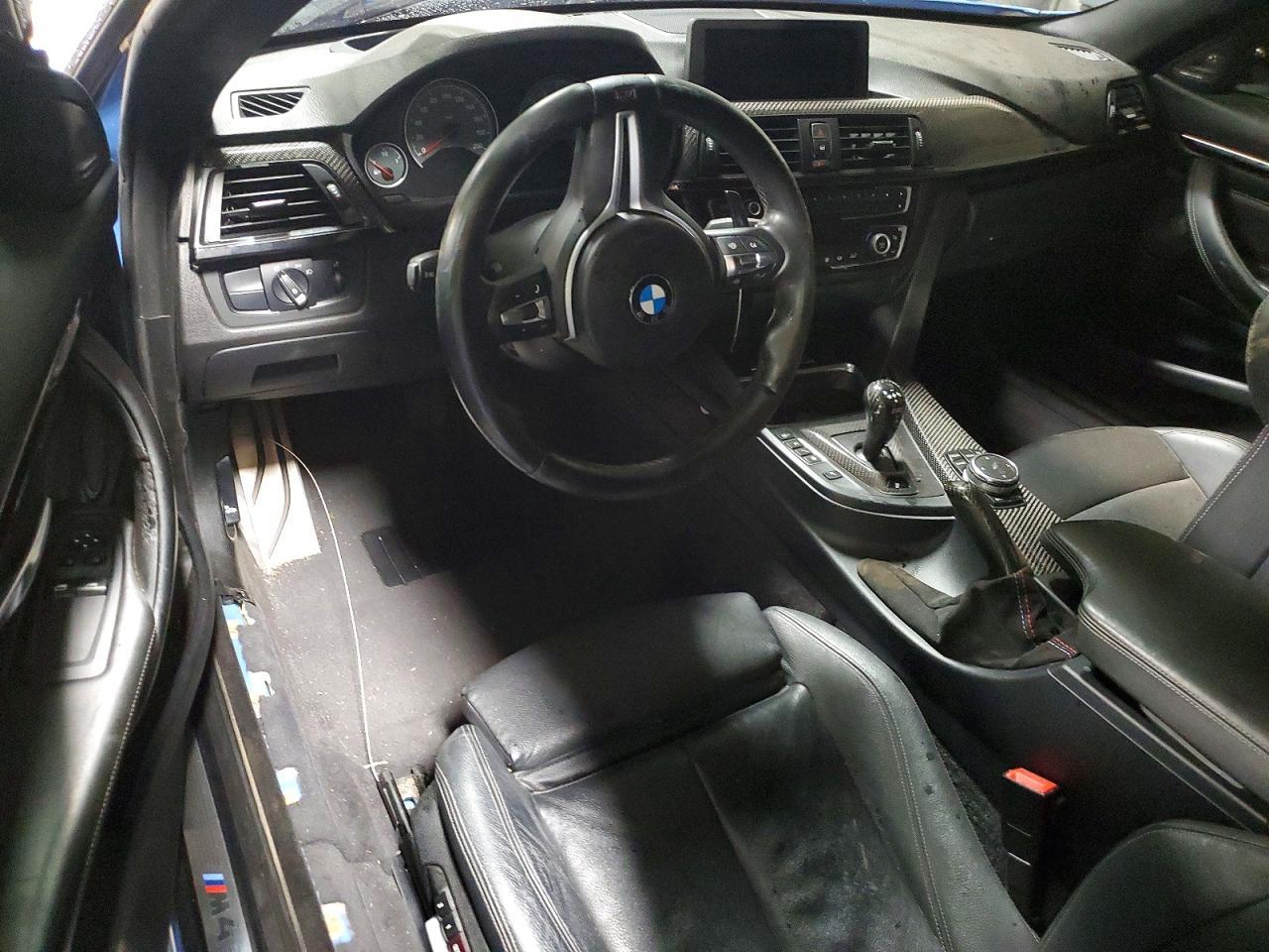2015 BMW M4 - zdjęcie 8