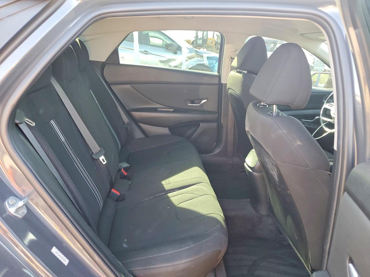 2023 Hyundai Elantra Sel - zdjęcie 10