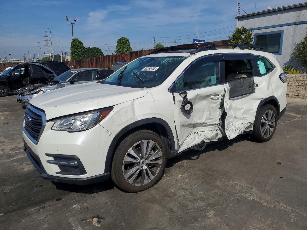 2020 Subaru Ascent Premium - zdjęcie główne