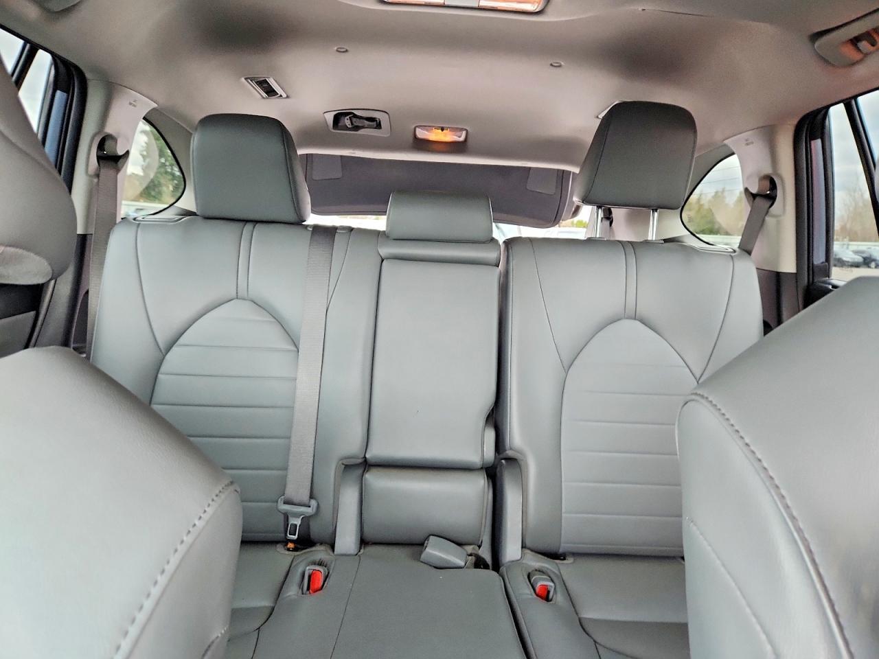 2022 Toyota Highlander Hybrid Xle - zdjęcie 10