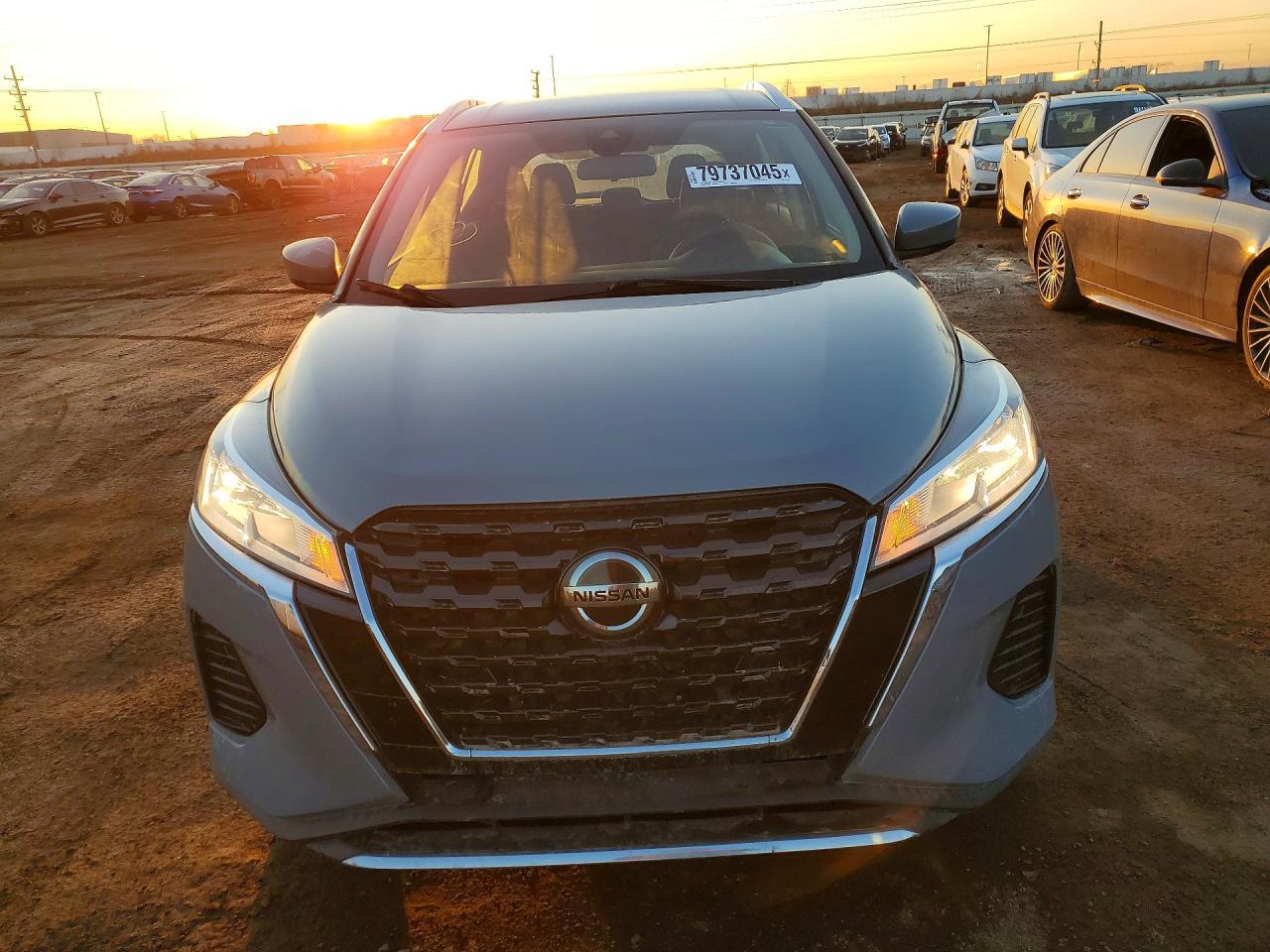 2021 Nissan Kicks Sv - zdjęcie 5