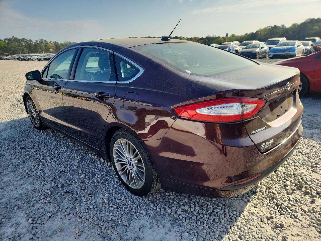 2013 Ford Fusion Se - zdjęcie 2