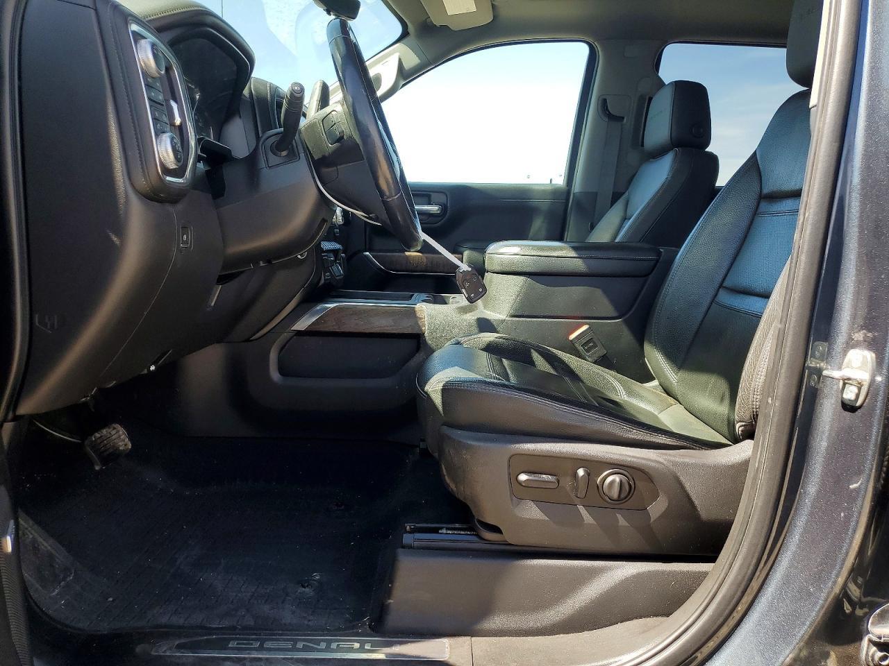 2020 GMC Sierra K1500 Denali - zdjęcie 7