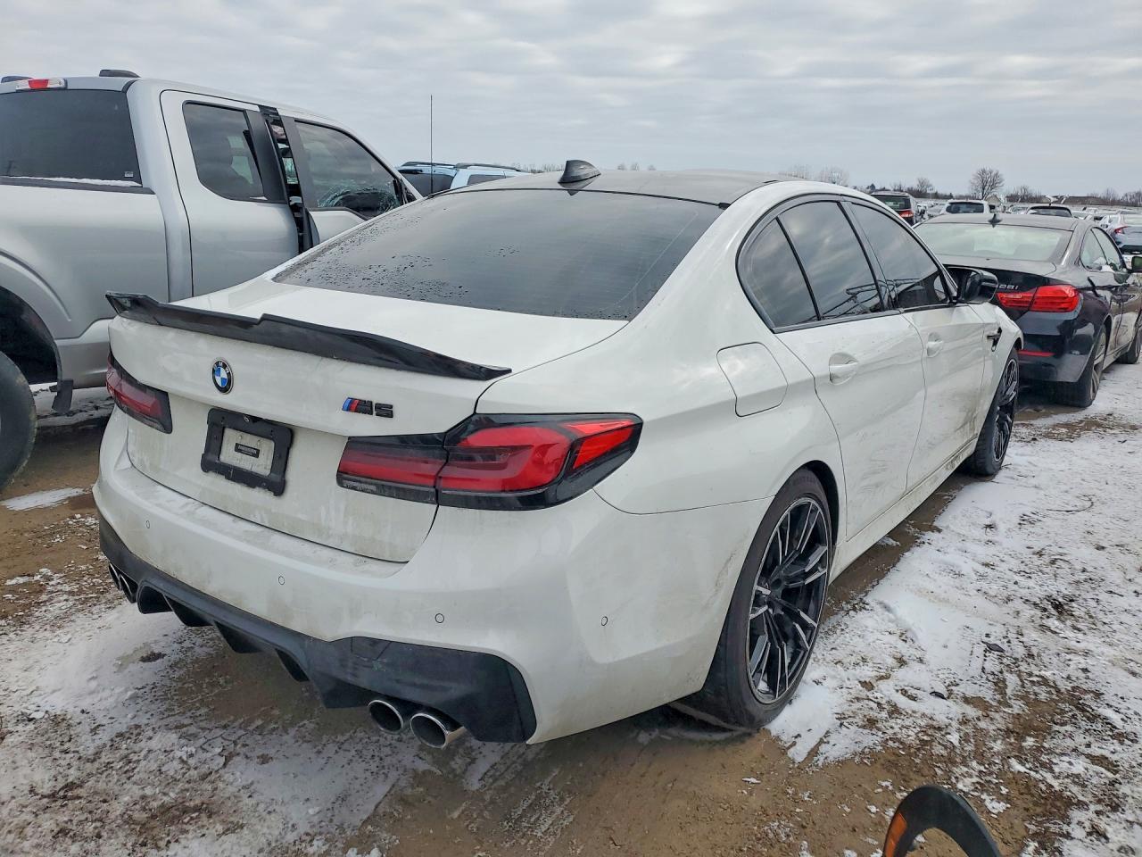 2019 BMW M5 - zdjęcie 3