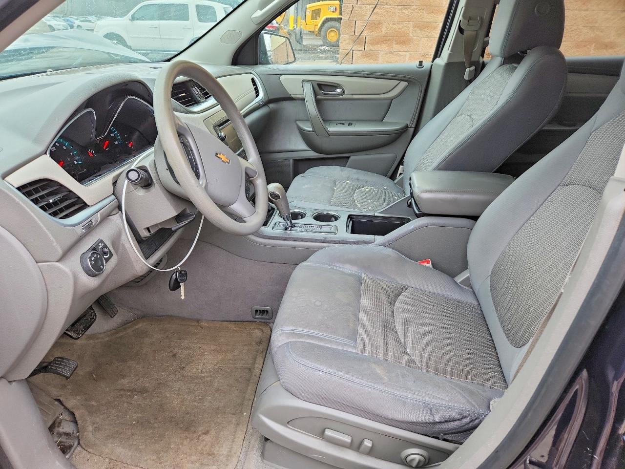 2015 Chevrolet Traverse Ls - zdjęcie 7