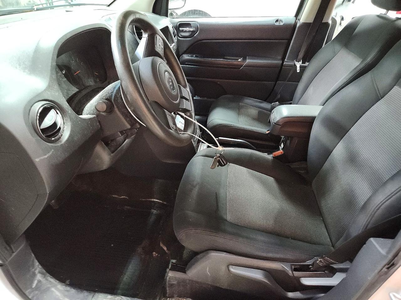 2013 Jeep Compass - zdjęcie 7