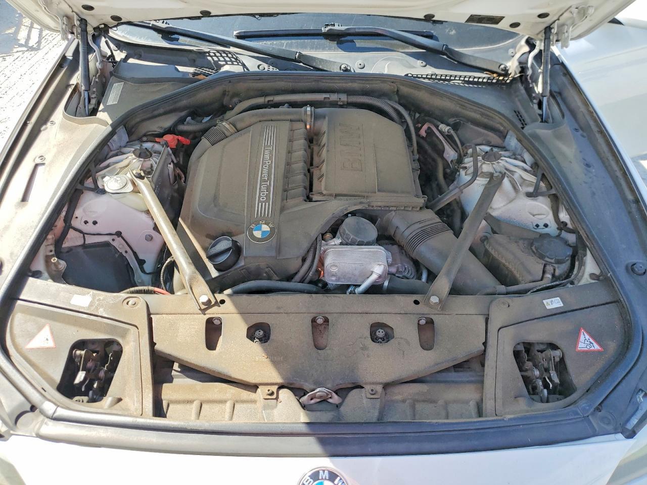 2013 BMW 535 I - zdjęcie 11