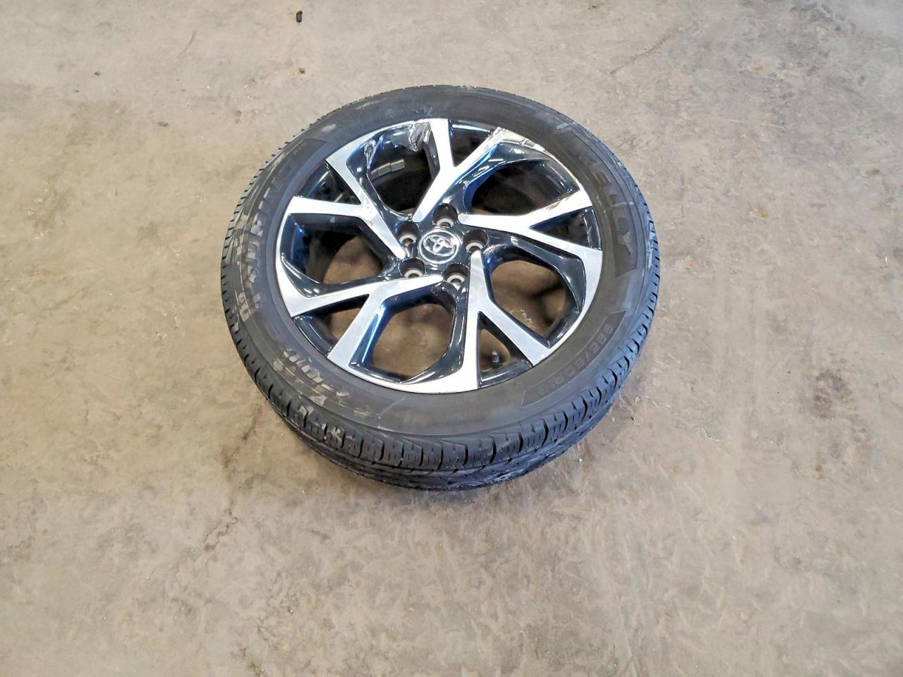 2018 Toyota C-Hr Xle - zdjęcie 12