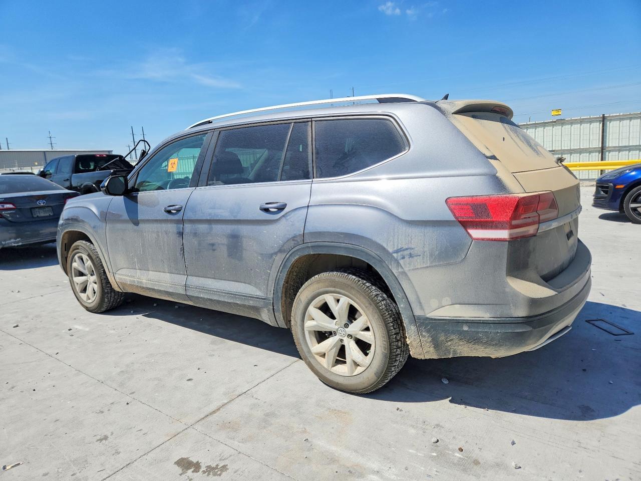 2018 Volkswagen Atlas - zdjęcie 2