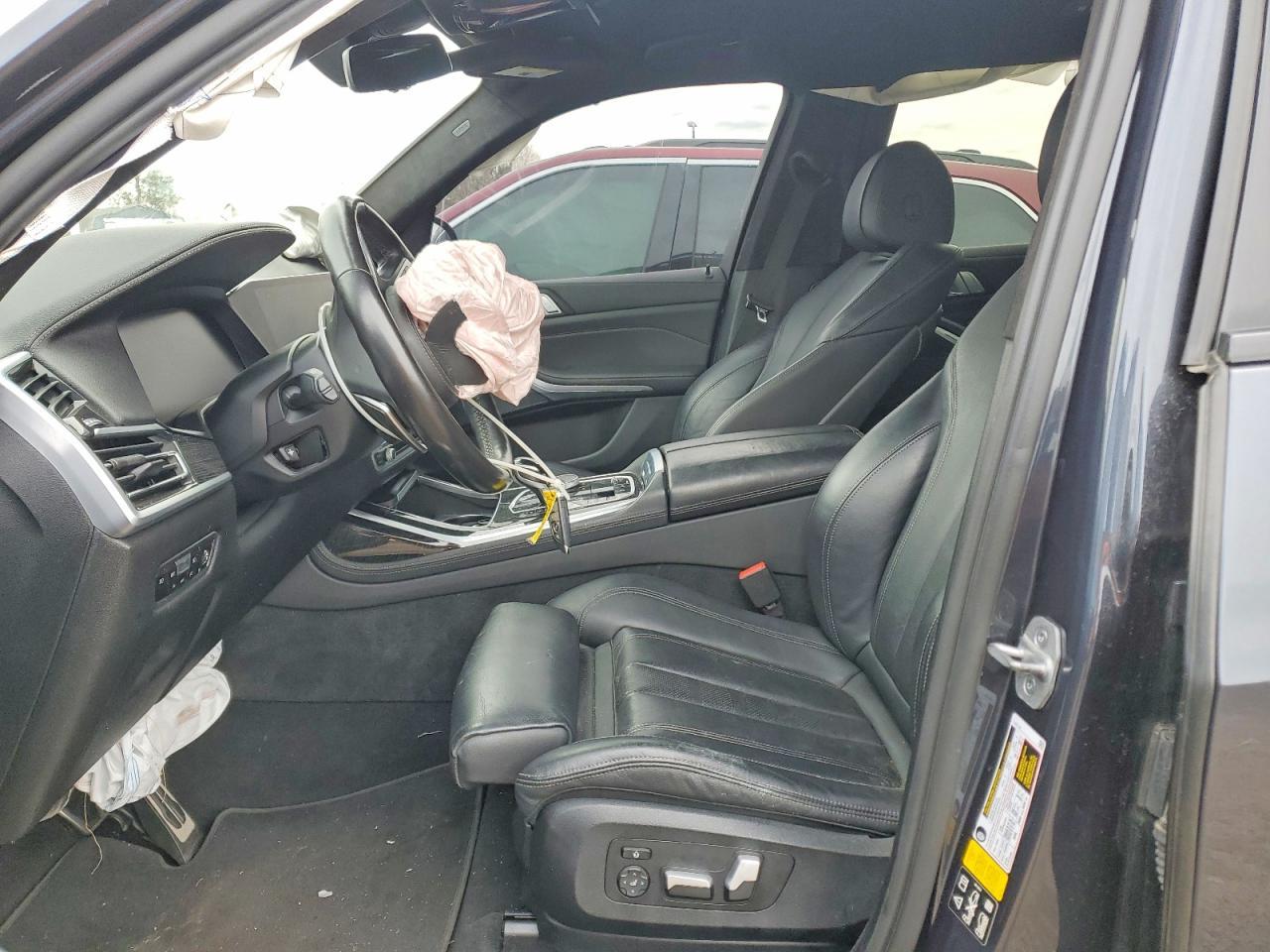 2022 BMW X7 xDrive40I - zdjęcie 7