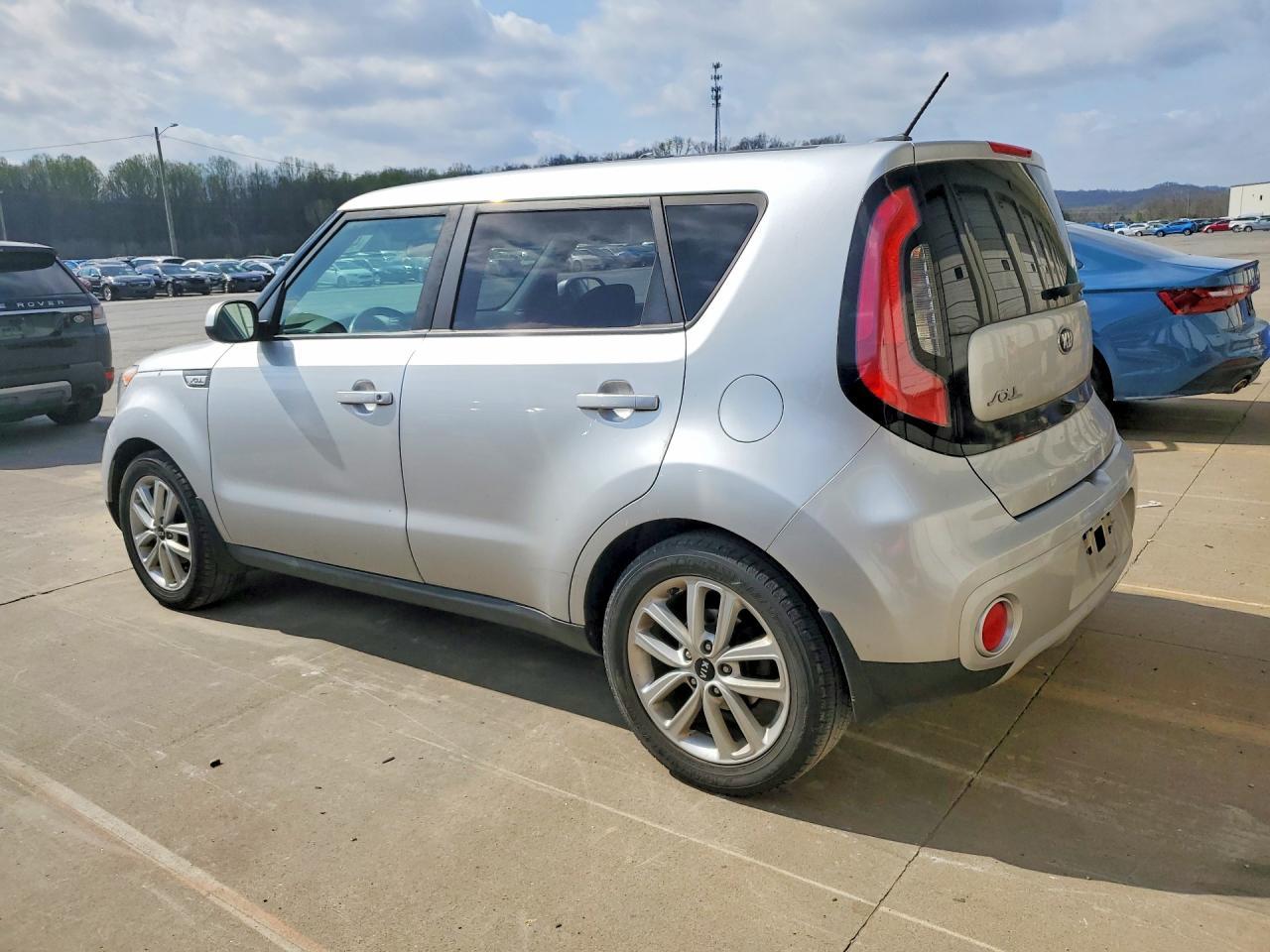 2019 Kia Soul + - zdjęcie 2