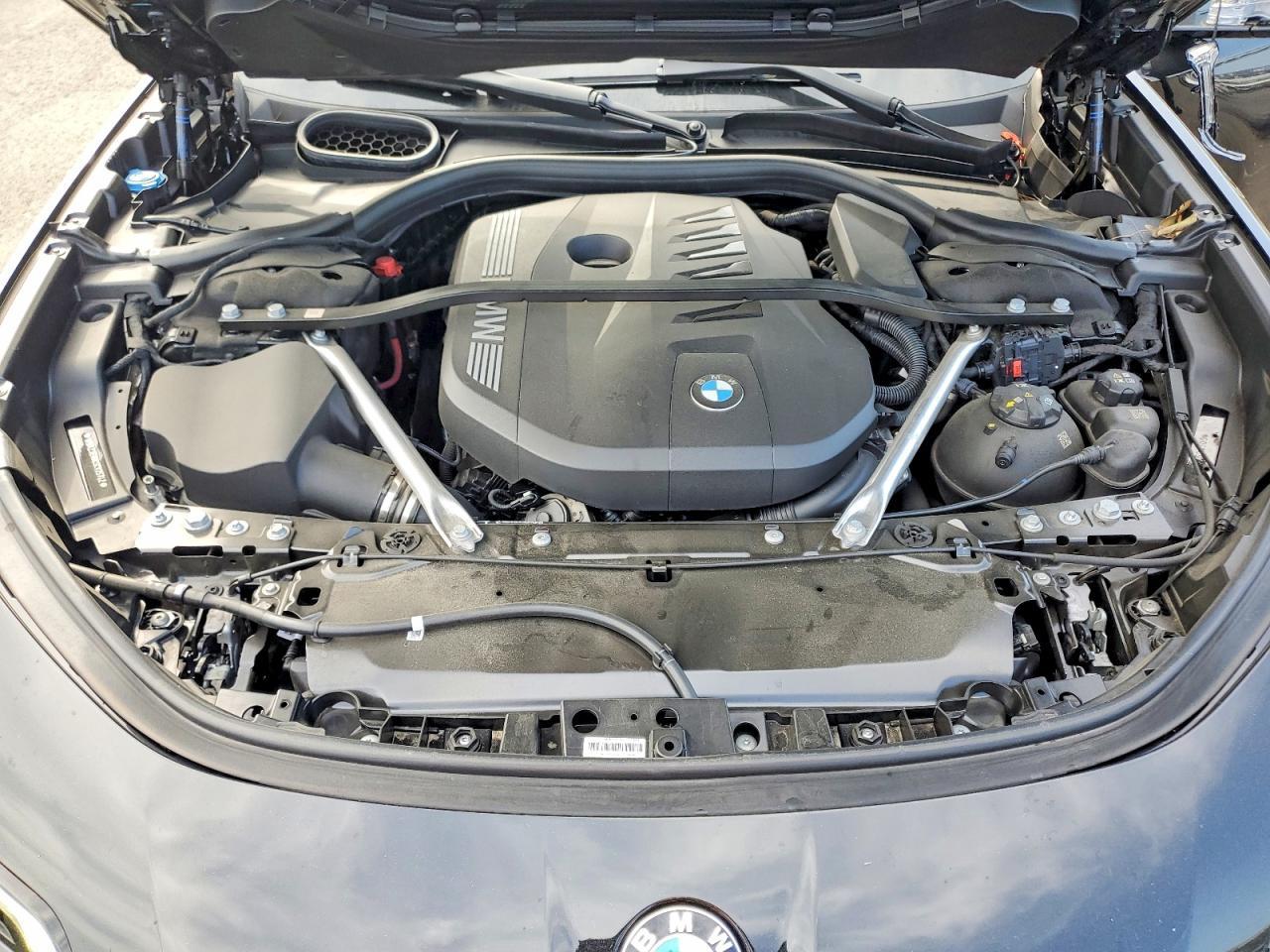 2025 BMW 740 I - zdjęcie 11
