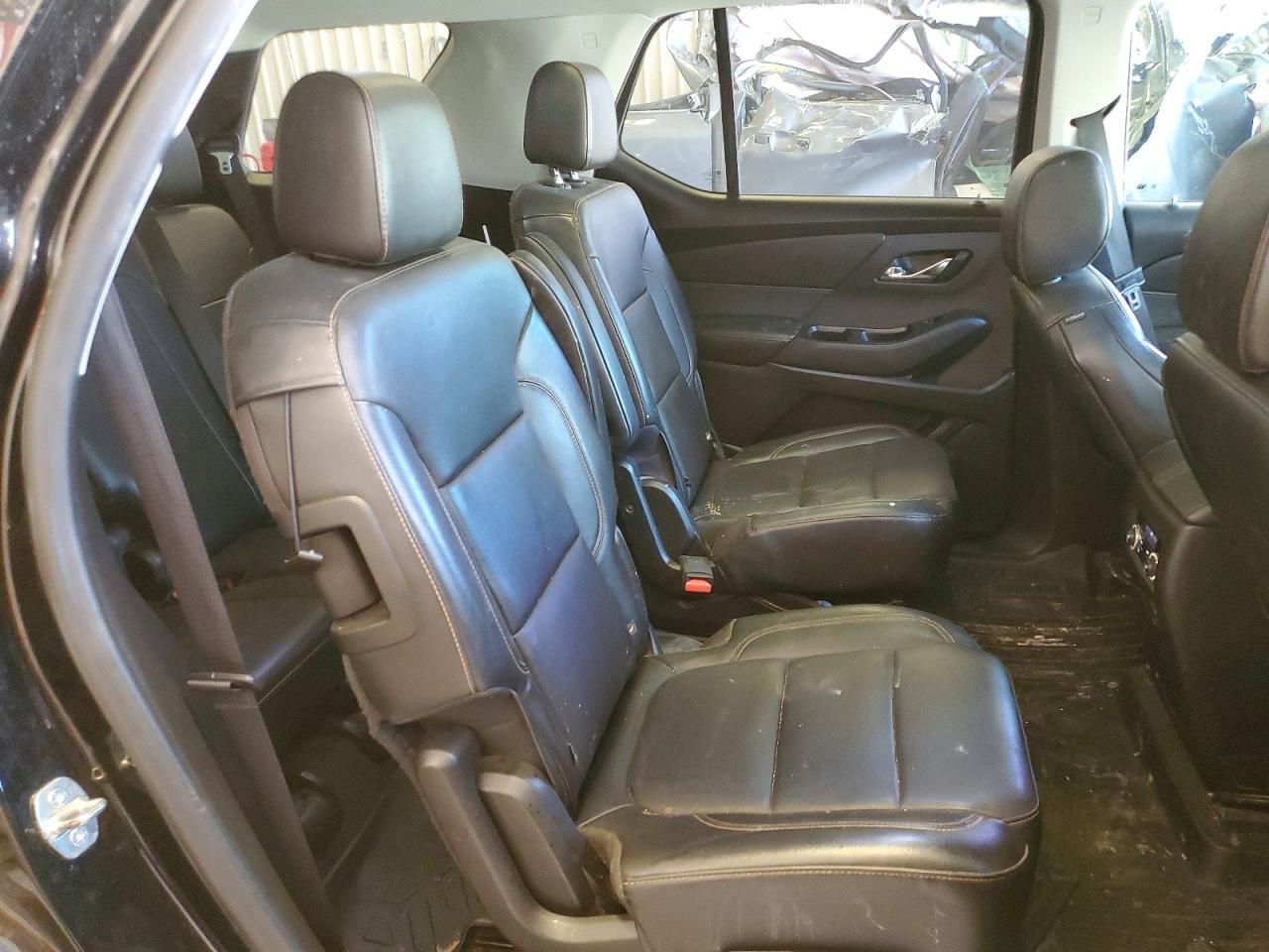 2019 Chevrolet Traverse Premier - zdjęcie 11