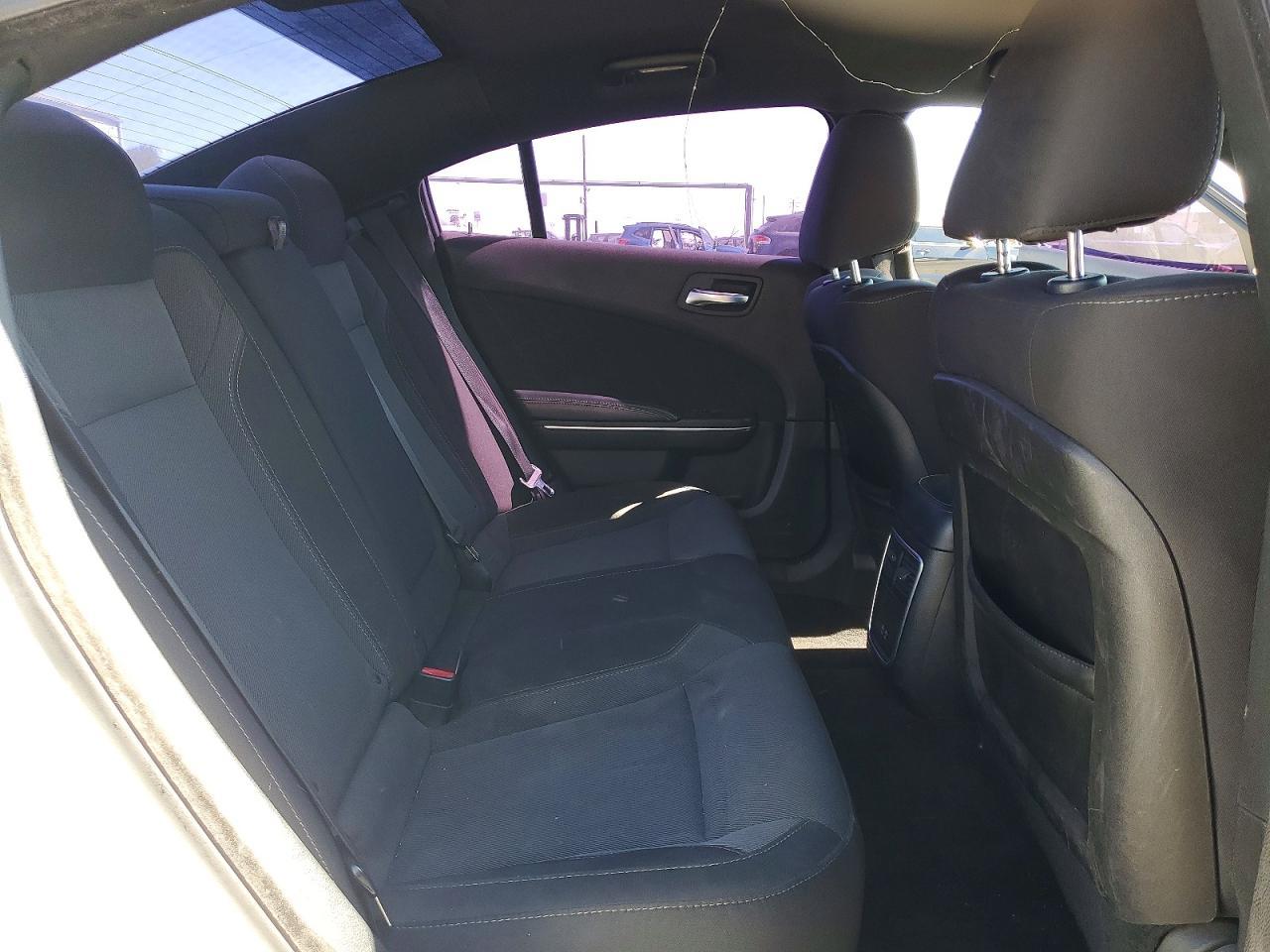 2017 Dodge Charger R - zdjęcie 10