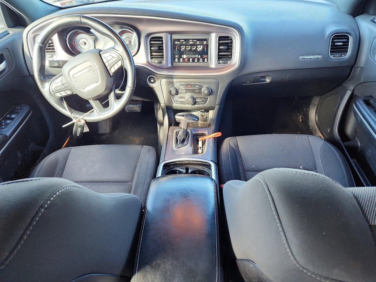 2019 Dodge Charger - zdjęcie 8