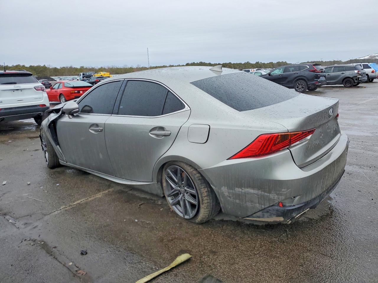 2019 Lexus Is 300 Base - zdjęcie 2