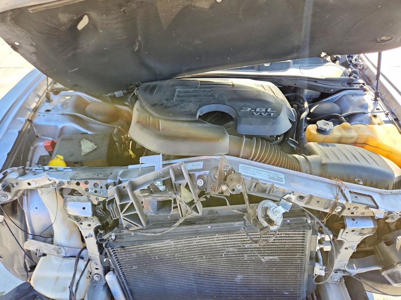 2015 Dodge Challenger Sxt - zdjęcie 11