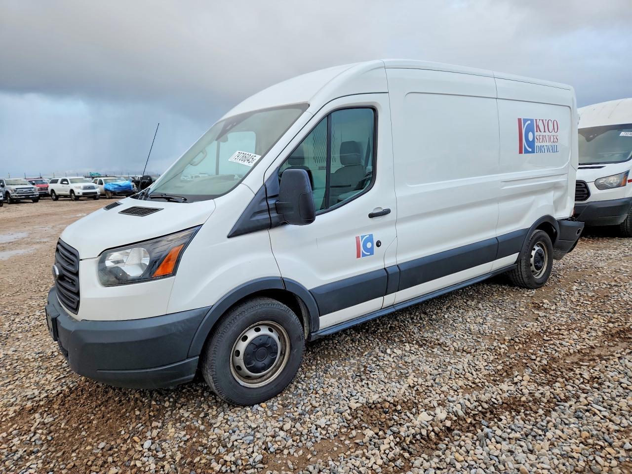 2018 Ford Transit T-250 - zdjęcie główne