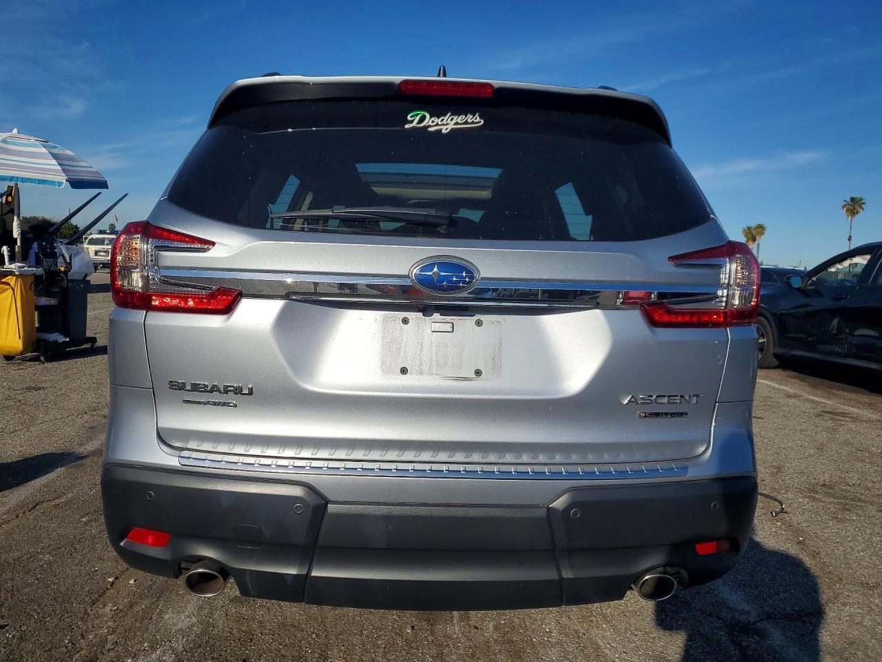 2023 Subaru Ascent Touring - zdjęcie 6