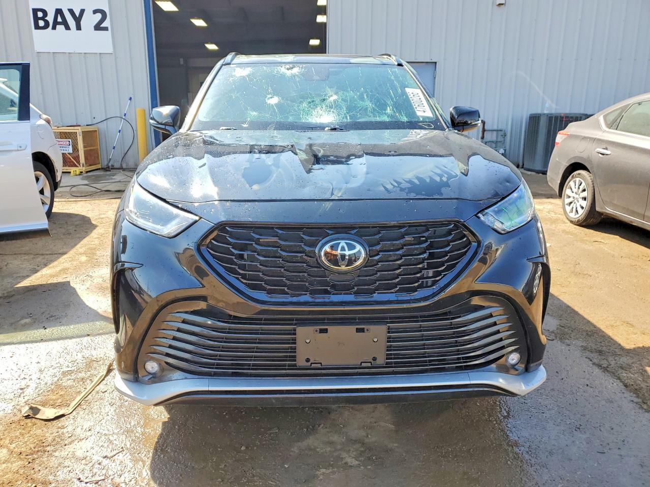 2021 Toyota Highlander Xse - zdjęcie 5