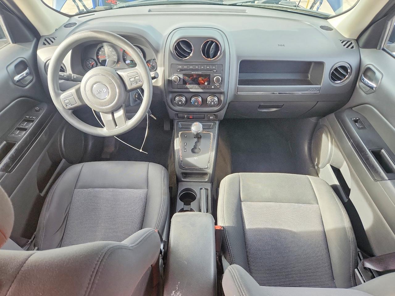 2013 Jeep Patriot Sport - zdjęcie 8